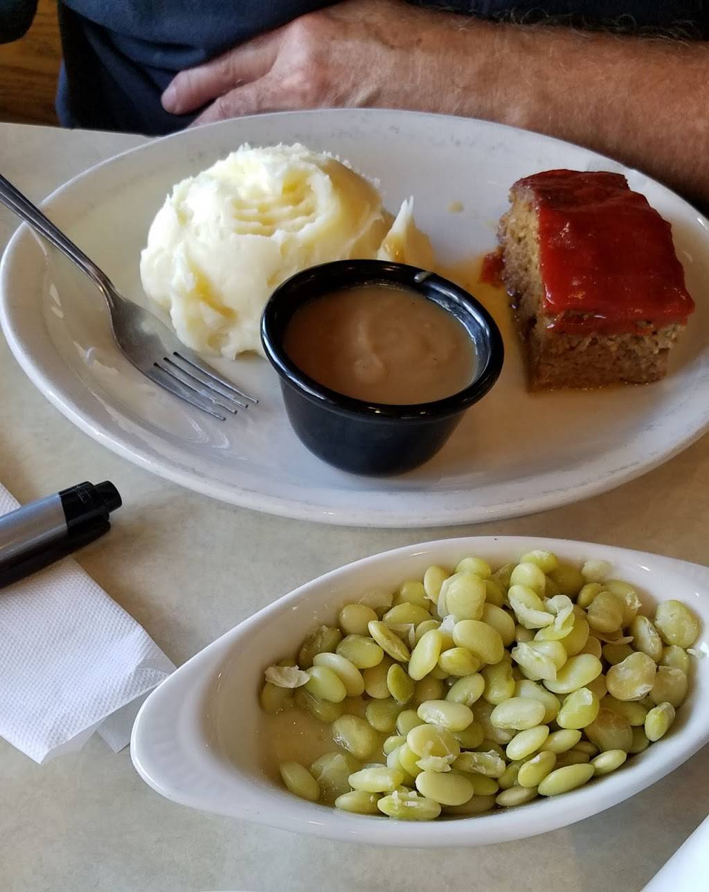 Charm Family Restaurant | restaurant | 4450 OH-557, Charm, OH 44617, USA | 3308932717 OR +1 330-893-2717