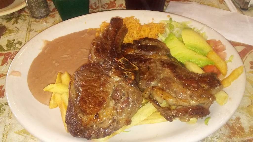 Taqueria Jalisco | restaurant | 1114 New Laredo Hwy, San Antonio, TX 78211, USA | 2109212210 OR +1 210-921-2210