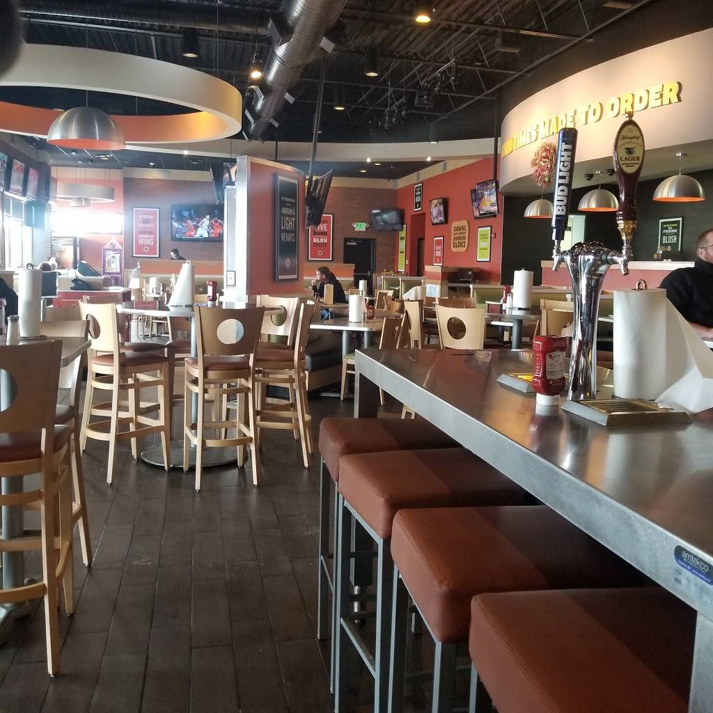 Buffalo Wings & Rings | restaurant | 989 E Ash St, Piqua, OH 45356, USA | 9377739464 OR +1 937-773-9464