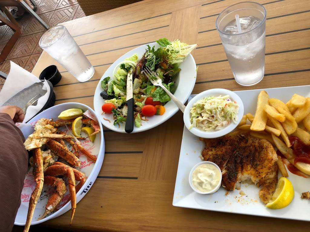 Crabbys Beachwalk Bar & Grill | restaurant | 333 S Gulfview Blvd, Clearwater, FL 33767, USA | 7276082065 OR +1 727-608-2065