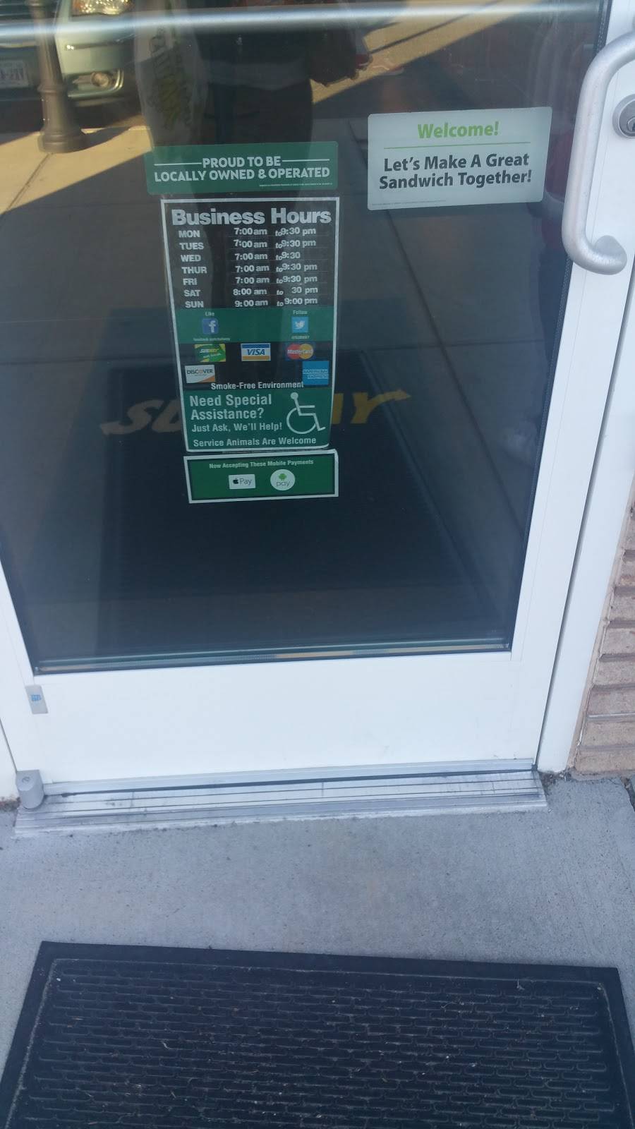 Subway | restaurant | 153 Stonebridge Plaza Avenue, North Chesterfield, VA 23225, USA | 8046747827 OR +1 804-674-7827