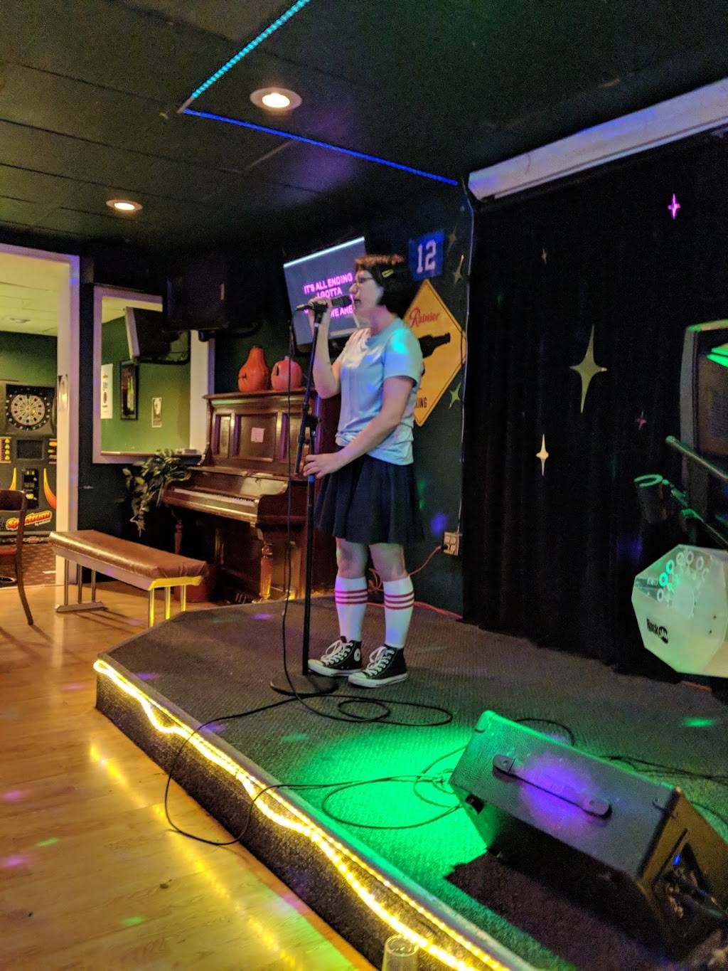 Yen Wor Village | restaurant | 2300 California Ave SW, Seattle, WA 98116, USA | 2069321455 OR +1 206-932-1455