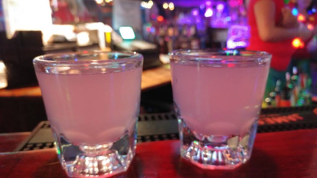 The Shipwreck | restaurant | 647 Mandalay Ave, Clearwater, FL 33767, USA | 7274463581 OR +1 727-446-3581