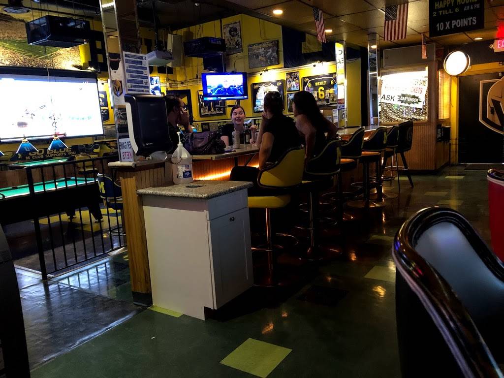 Inn Zone Rainbow Las Vegas Bar | restaurant | 238 S Rainbow Blvd, Las Vegas, NV 89145, USA | 7023632424 OR +1 702-363-2424