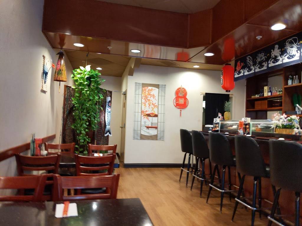 Sushiholic | restaurant | 11619 Bandera Rd, San Antonio, TX 78250, USA | 2105238888 OR +1 210-523-8888