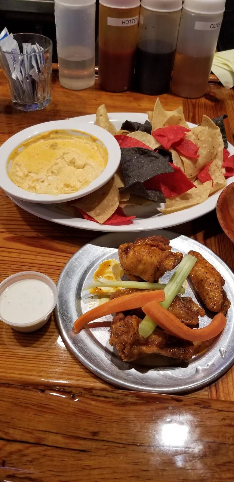 Anchor Bar Schertz TX | restaurant | 3900 FM3009 Suite 101, Schertz, TX 78154, USA | 2104639064 OR +1 210-463-9064