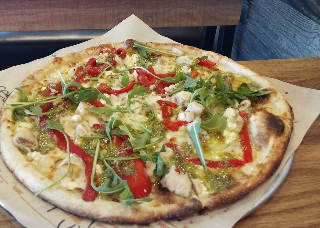 Blaze Pizza | meal takeaway | 1335 W Pacheco Blvd, Los Banos, CA 93635, USA | 2088347995 OR +1 208-834-7995