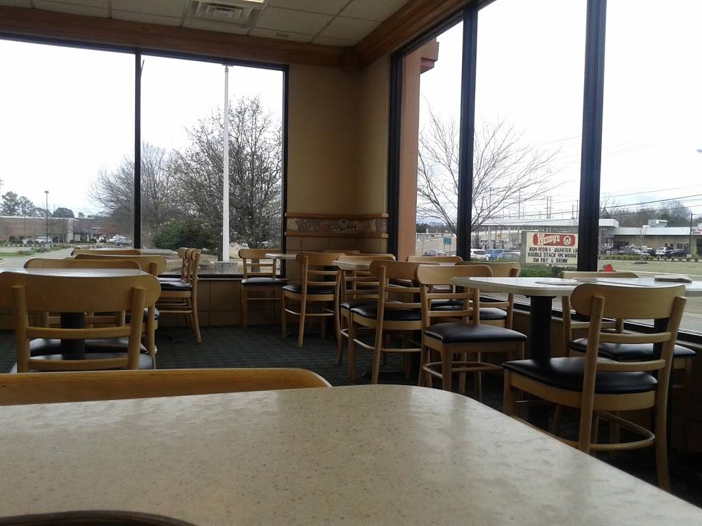 Wendys | restaurant | 714 W Poplar Ave, Collierville, TN 38017, USA | 9018546037 OR +1 901-854-6037
