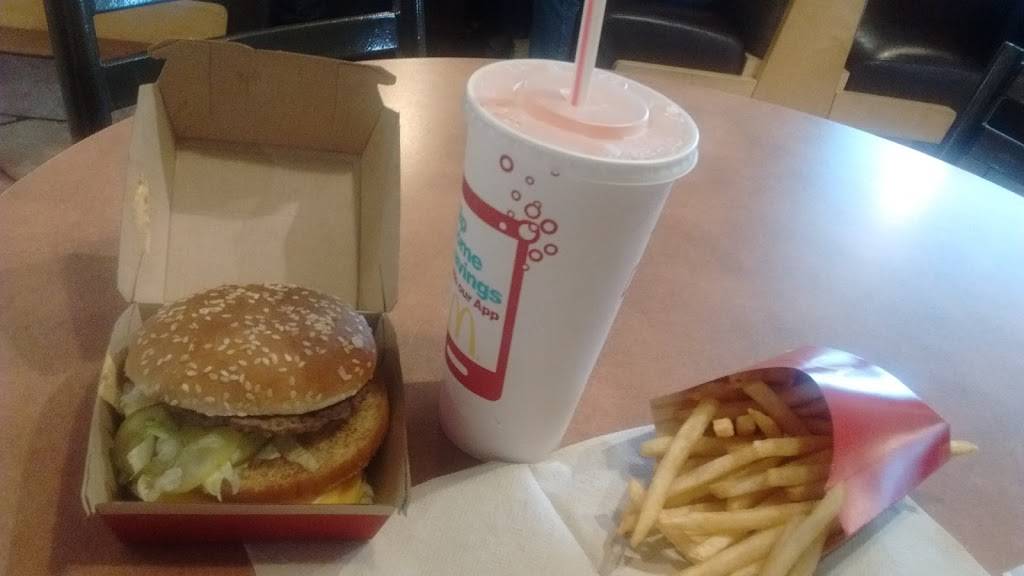 McDonalds | restaurant | 2500 Denison Ave, Cleveland, OH 44109, USA | 2167410598 OR +1 216-741-0598