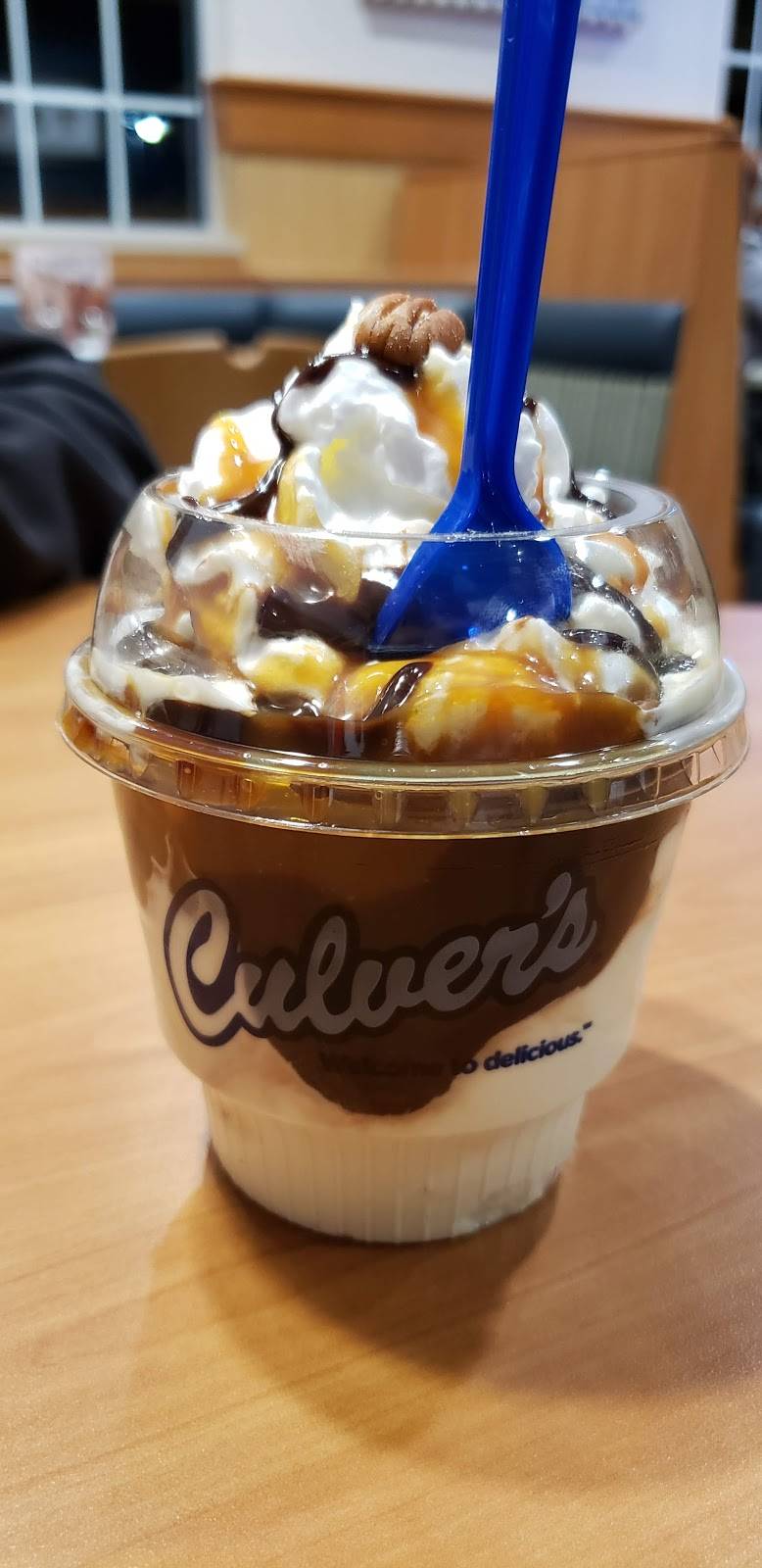Culvers | restaurant | 92 E Auburn Rd, Rochester Hills, MI 48307, USA | 2482932200 OR +1 248-293-2200