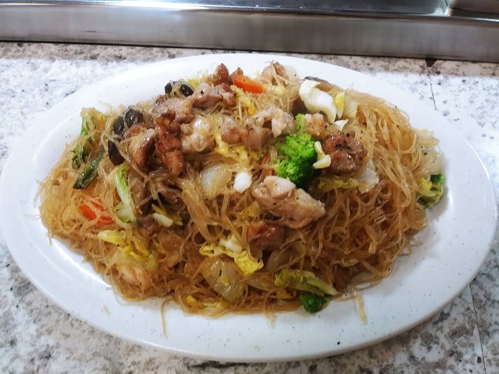 Mauros Grill and Café - Filipino Cuisine | restaurant | 2719 W 15th St, Plano, TX 75075, USA | 9725990899 OR +1 972-599-0899