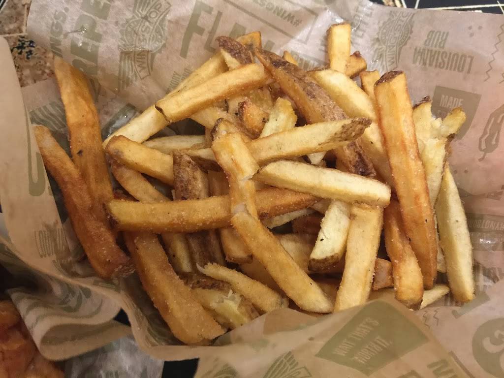 Wingstop | meal delivery | 3032 S Halsted St #106, Chicago, IL 60608, USA | 3123741338 OR +1 312-374-1338