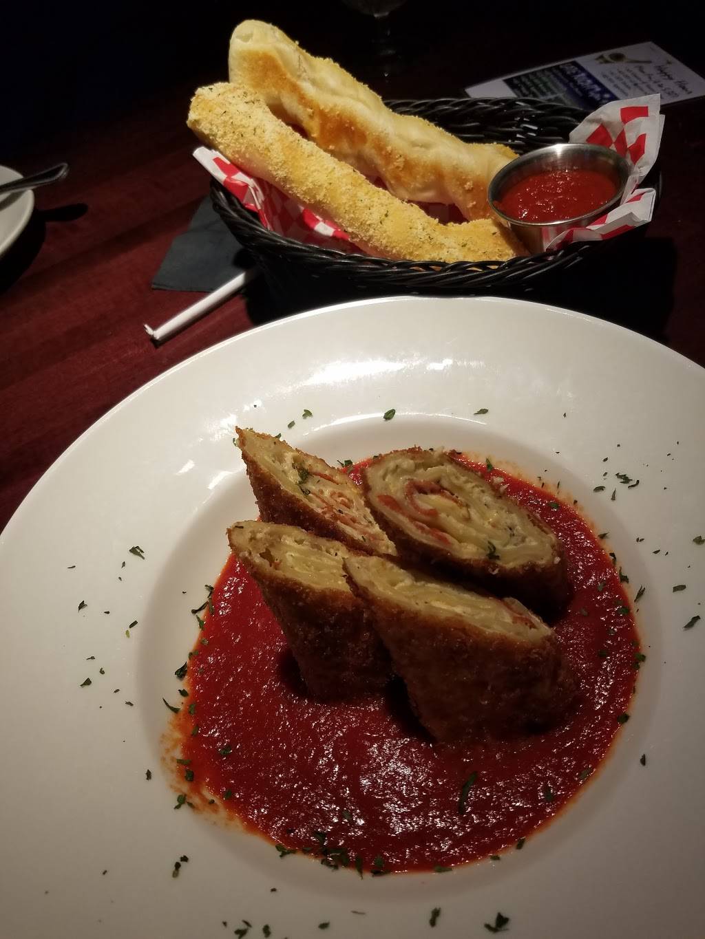 Valentinos | meal delivery | 2820 Pine Lake Rd, Lincoln, NE 68516, USA | 4024206800 OR +1 402-420-6800