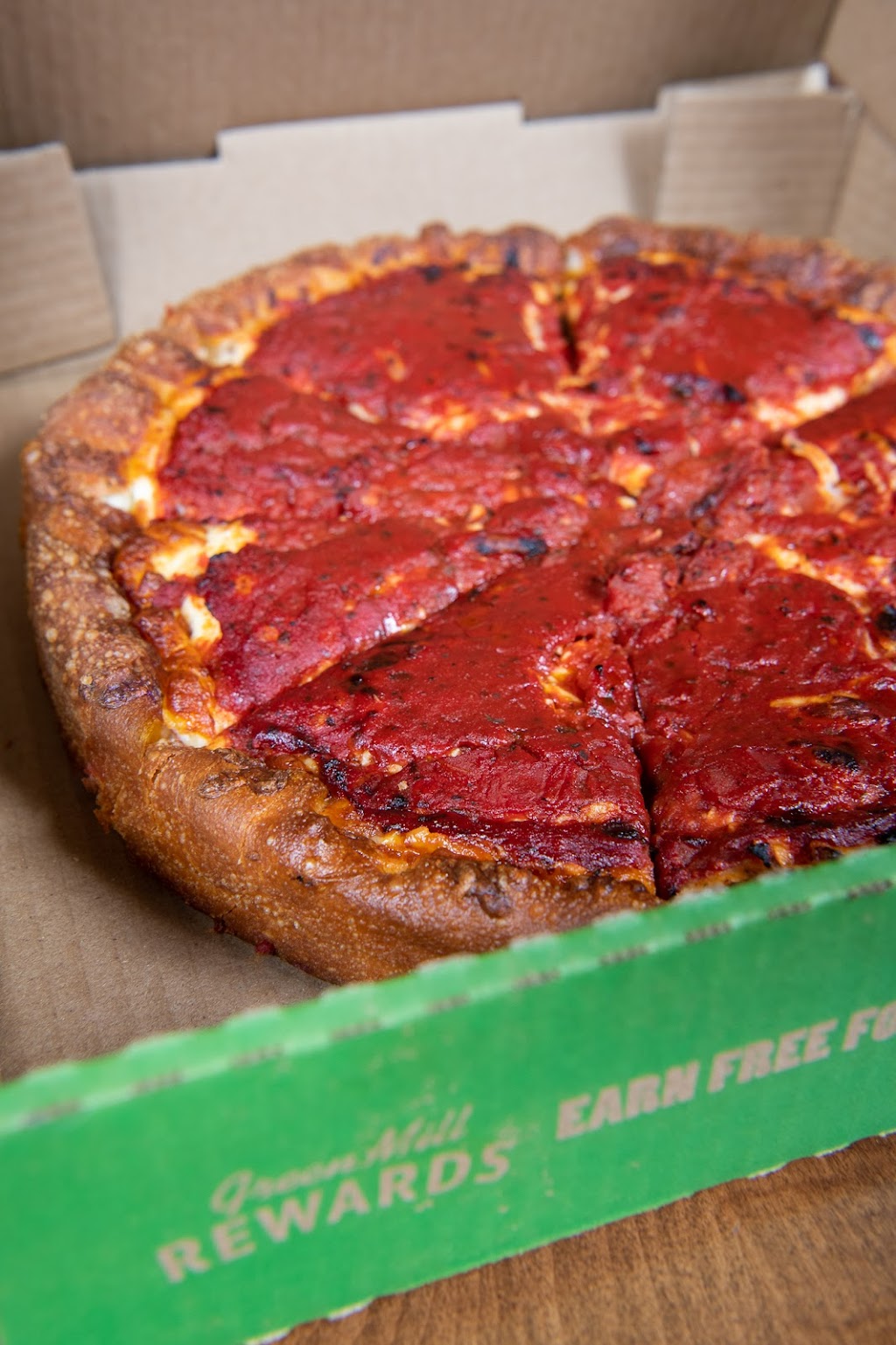 Green Mill On The Go | meal takeaway | 1734 Adolphus St, Maplewood, MN 55117, USA | 6516332100 OR +1 651-633-2100