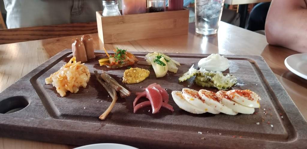 The War Mouth | restaurant | 1209 Franklin St, Columbia, SC 29201, USA | 8035696144 OR +1 803-569-6144