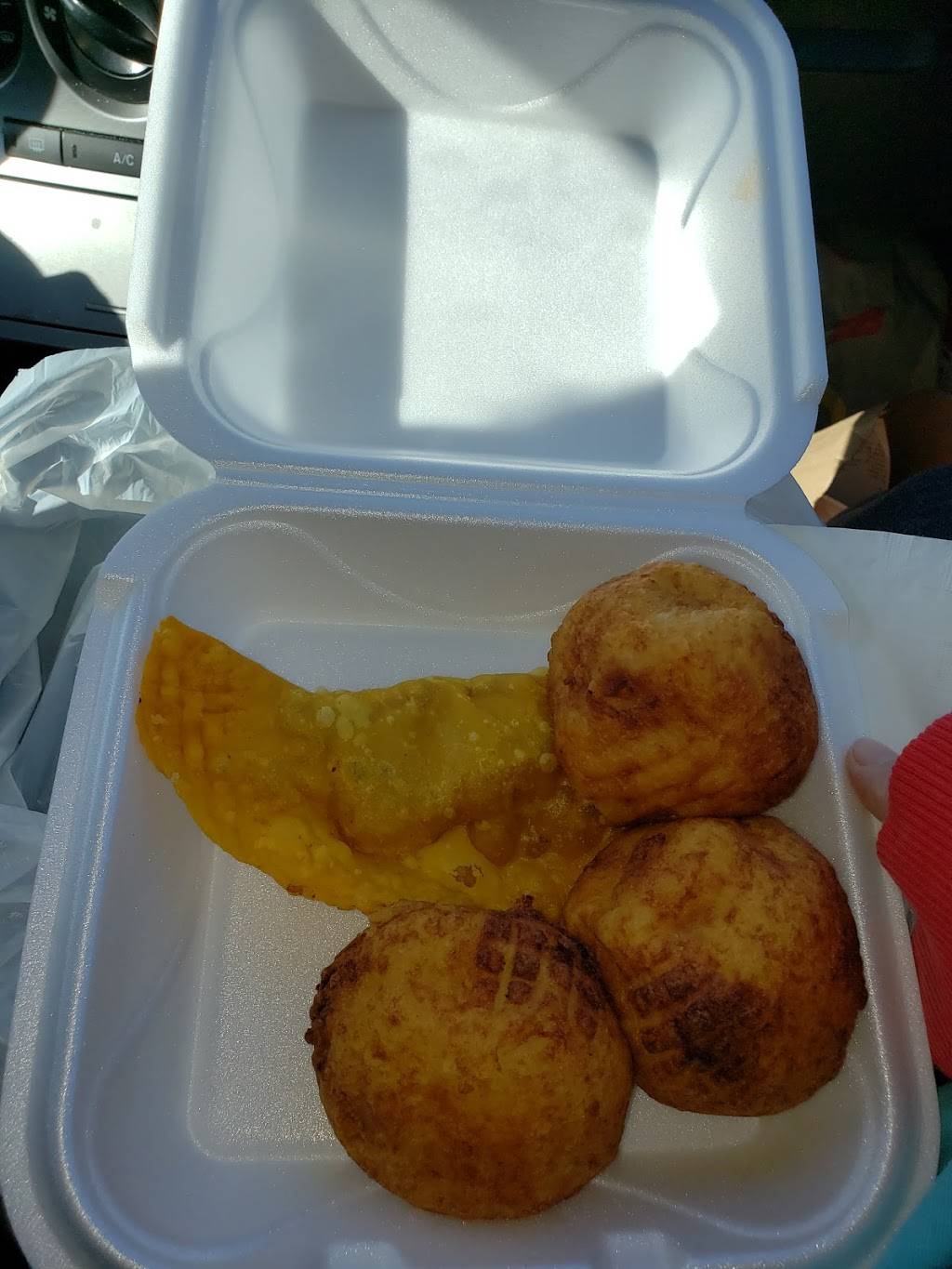 Tropical Restaurat Fried Chicken | restaurant | 507 W Vine St, Kissimmee, FL 34741, USA | 4072013717 OR +1 407-201-3717