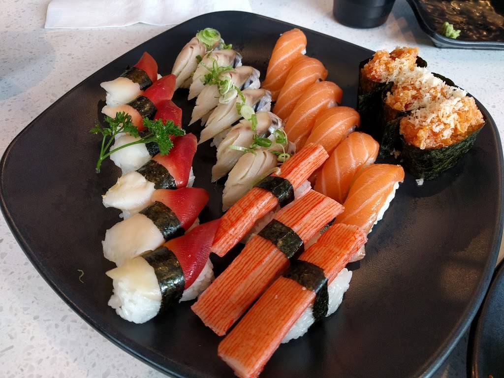 Sakana House | restaurant | 750 Big Bay Point Rd Unit 9, Barrie, ON L4M 4S6, Canada | 7057210888 OR +1 705-721-0888