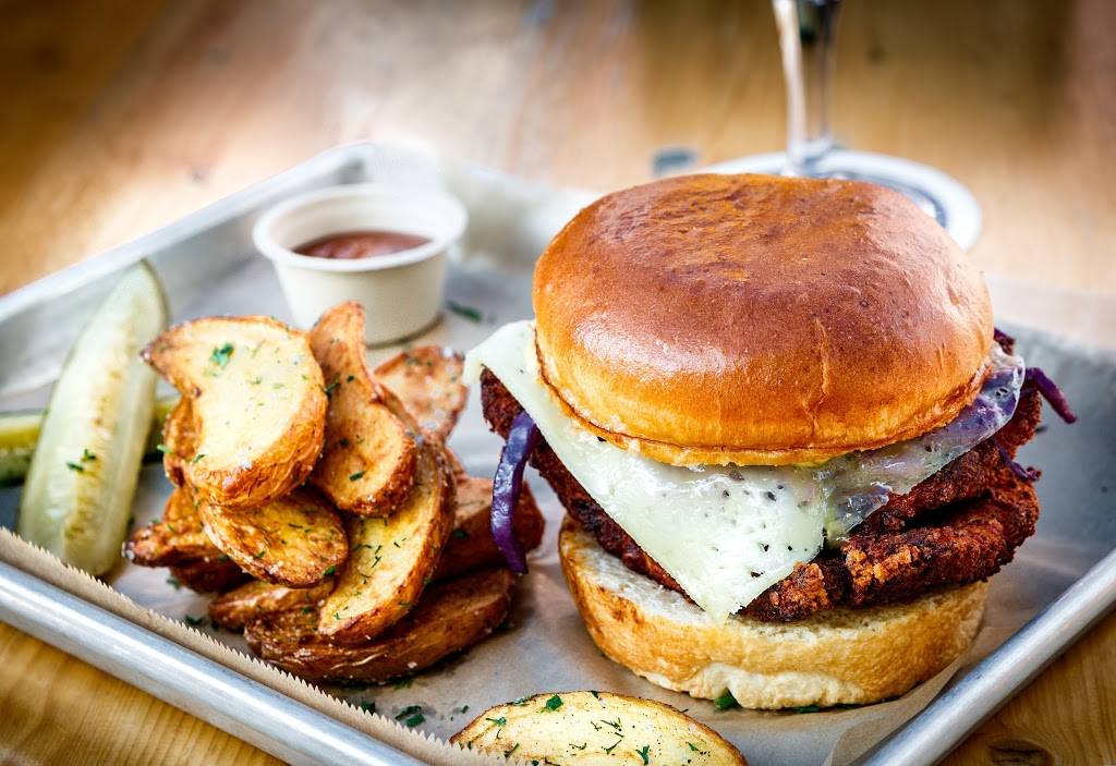 Dacha Beer Garden | restaurant | 1600 7th St NW, Washington, DC 20001, USA | 2023509888 OR +1 202-350-9888