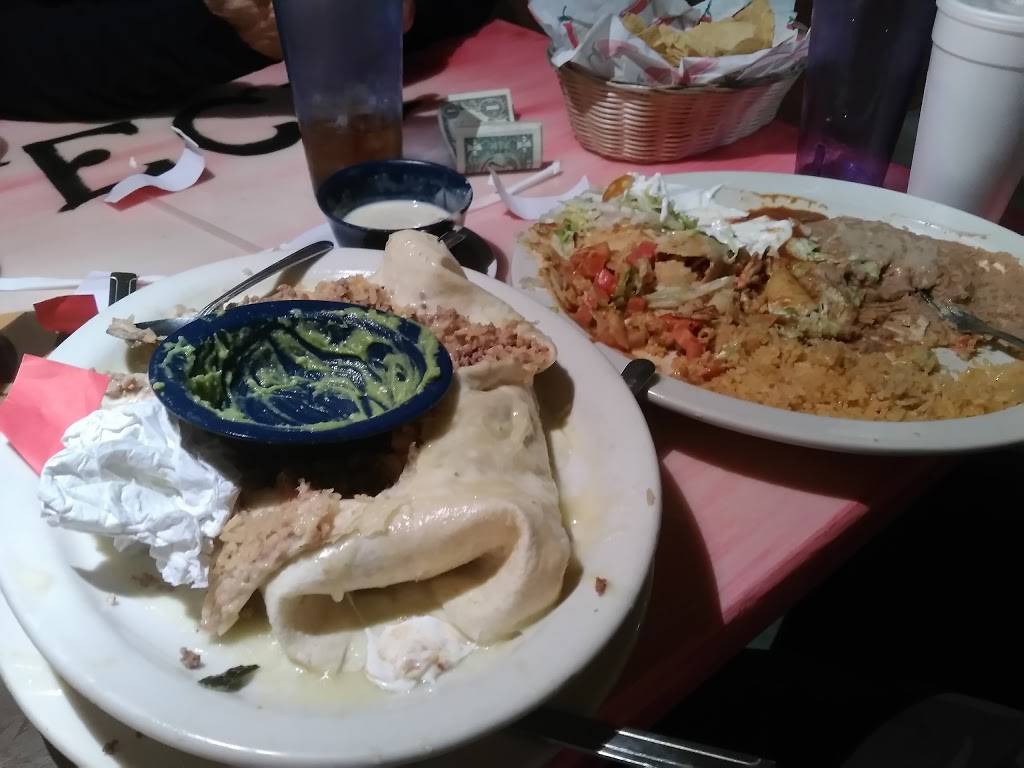 El Azteca Mexican Restaurant | restaurant | 441 S Brady St, Claremore, OK 74017, USA | 9183422401 OR +1 918-342-2401