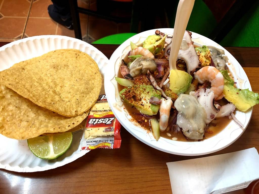 La Costa Tacos Y Mariscos | restaurant | 216 NW Broad St J, Fairburn, GA 30213, USA | 7703766788 OR +1 770-376-6788