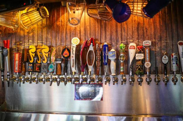 Taco Mac Virginia Highlands | restaurant | 1006 North Highland Avenue Northeast, Atlanta, GA 30306, USA | 4048736529 OR +1 404-873-6529