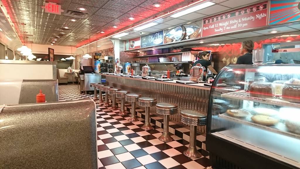 The Shiny Diner | restaurant | 1550 Buck Jones Rd, Raleigh, NC 27606, USA | 9194693663 OR +1 919-469-3663