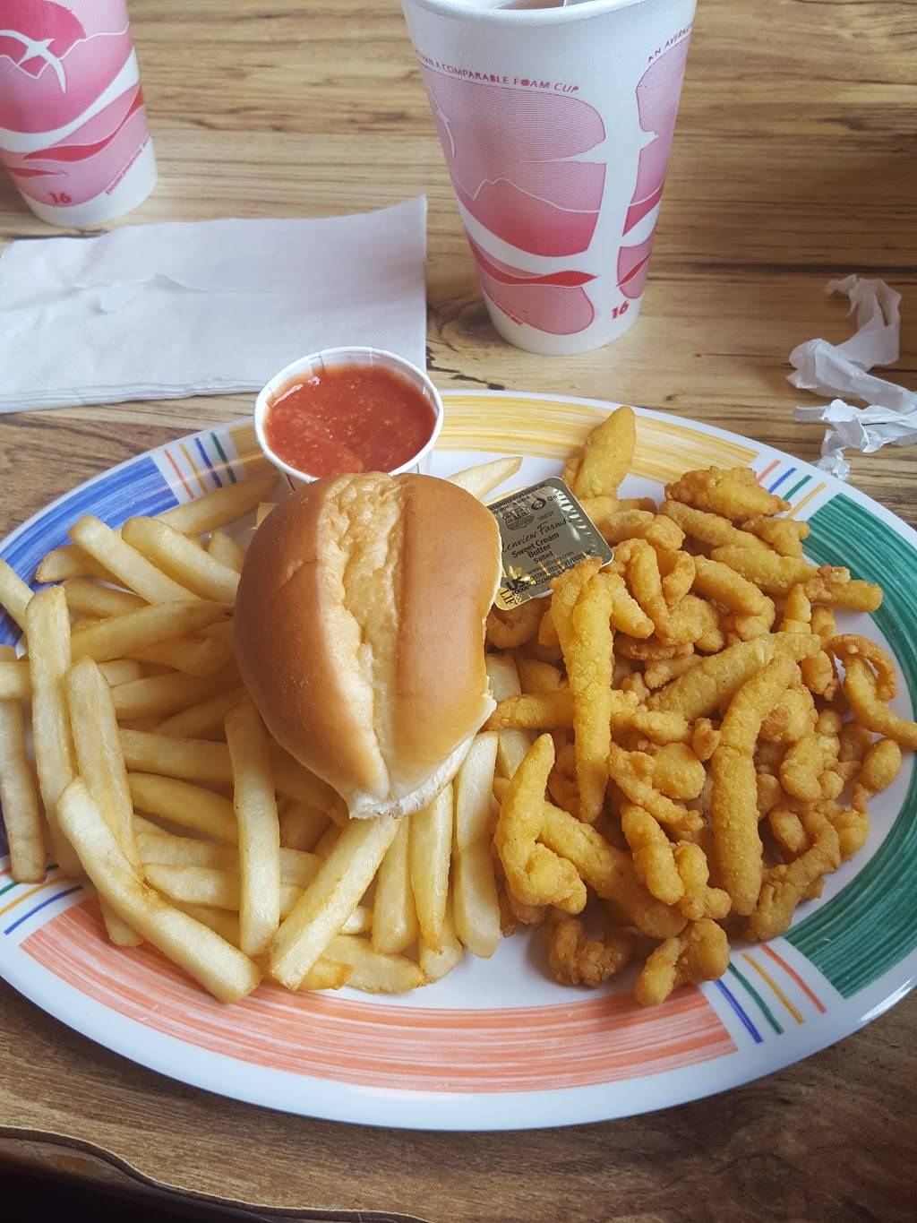 Cappies Drive In | restaurant | 264 NY-67, Amsterdam, NY 12010, USA | 5188433544 OR +1 518-843-3544