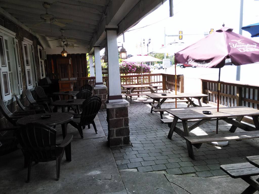 Old Village Inn Restaurant | restaurant | PA-23 &, Mill Rd, Morgantown, PA 19543, USA | 6102865050 OR +1 610-286-5050