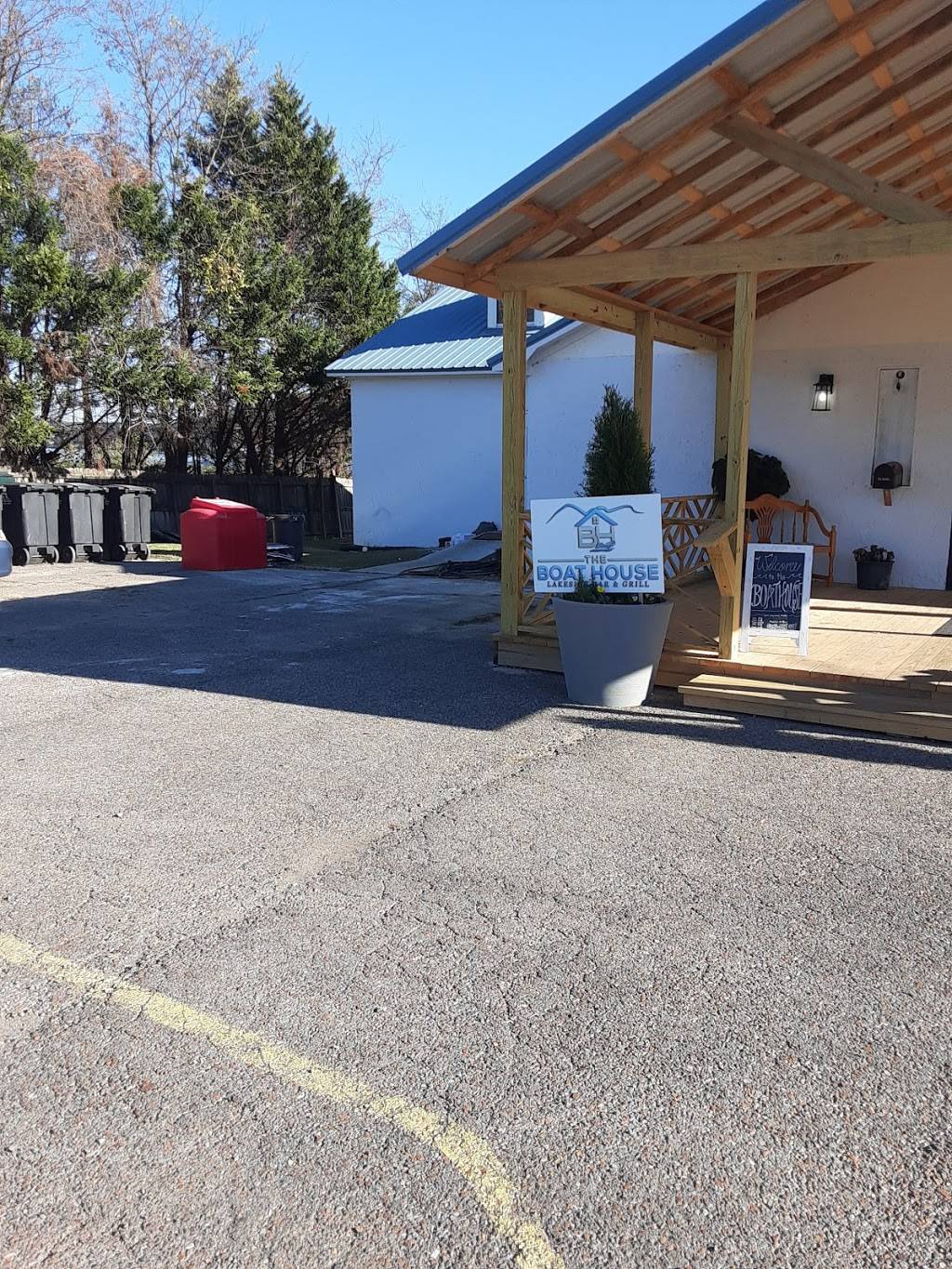 The Boathouse Alabama | restaurant | 1525 Blount Ave, Guntersville, AL 35976, USA | 7705585415 OR +1 770-558-5415