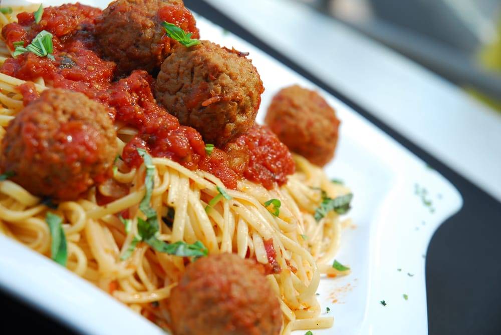 IL Ponte Vecchio Pizzeria | meal delivery | 18660 Collins Ave #102, Sunny Isles Beach, FL 33160, USA | 3059740026 OR +1 305-974-0026