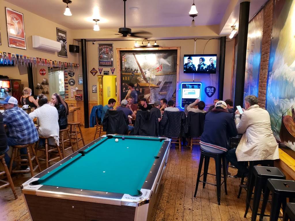 Gold Coin Sports Grill & Bar | restaurant | 5021 CA-140, Mariposa, CA 95338, USA | 2099664653 OR +1 209-966-4653