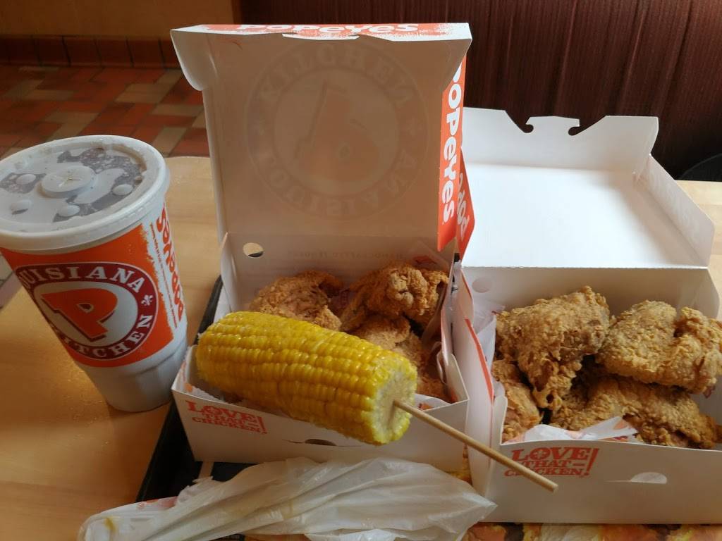 Popeyes Louisiana Kitchen | restaurant | 35 Whalley Ave, New Haven, CT 06511, USA | 2035627674 OR +1 203-562-7674