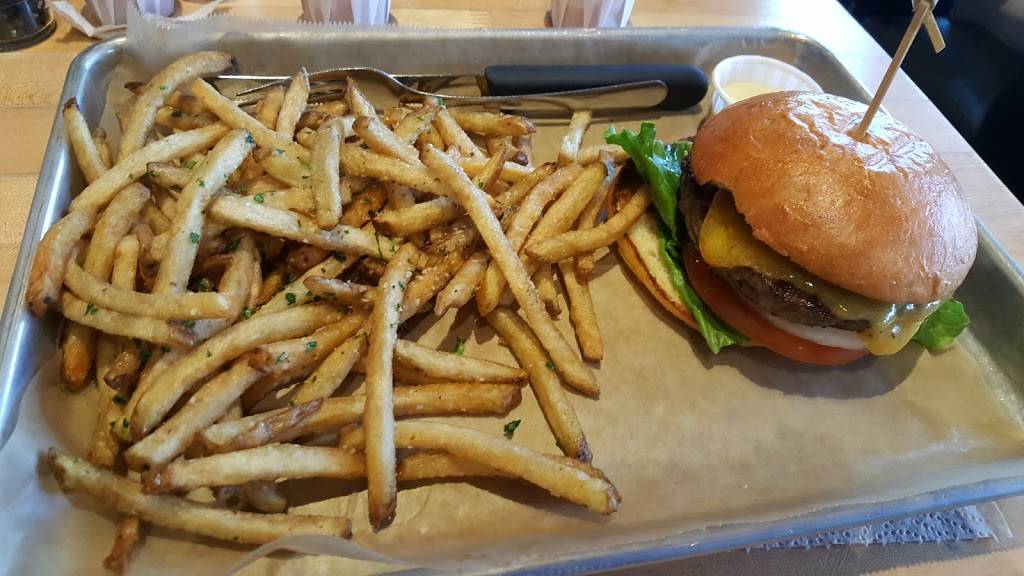 Hopdoddy Burger Bar | restaurant | THE RIM, 17623 La Cantera Pkwy #101, San Antonio, TX 78257, USA | 2104342337 OR +1 210-434-2337