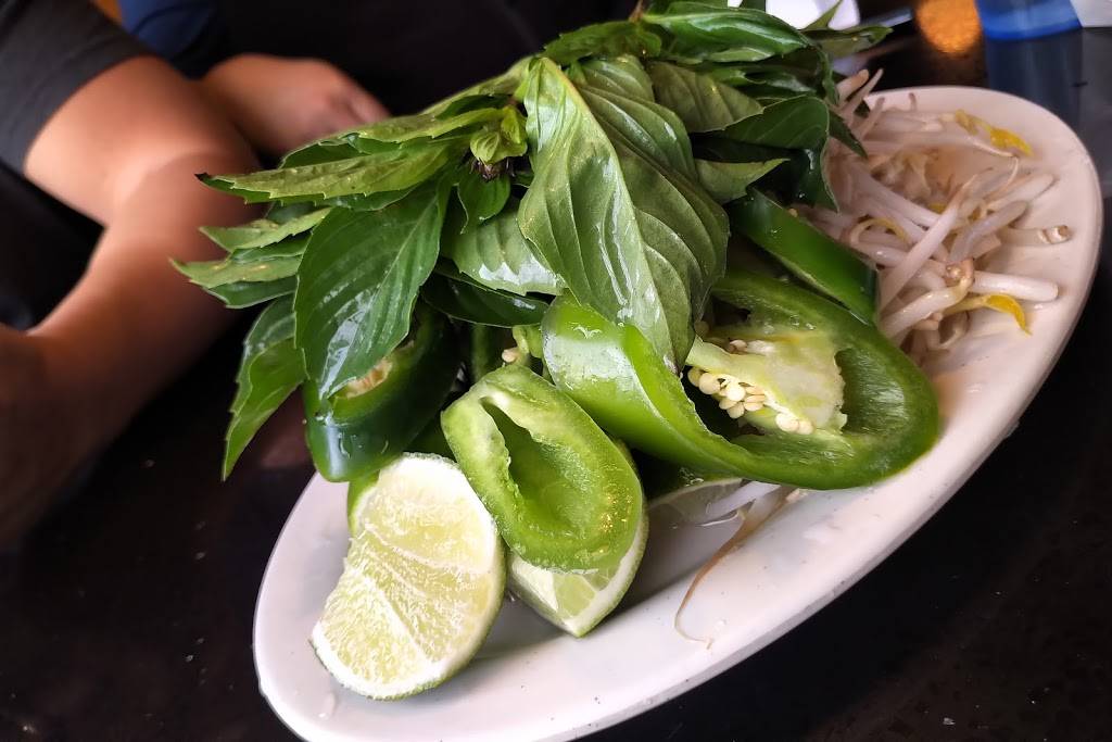 Pho Peoria | restaurant | 1695 Peoria St, Aurora, CO 80010, USA | 3033606688 OR +1 303-360-6688