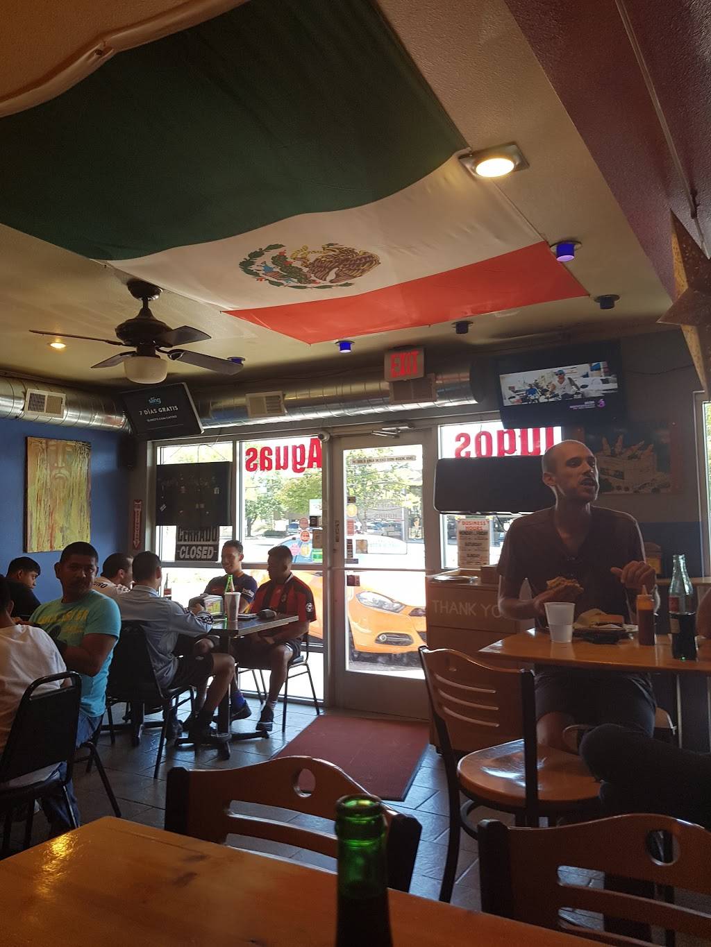 Las Tortas | restaurant | 5307 Leetsdale Dr, Denver, CO 80246, USA | 7203797269 OR +1 720-379-7269