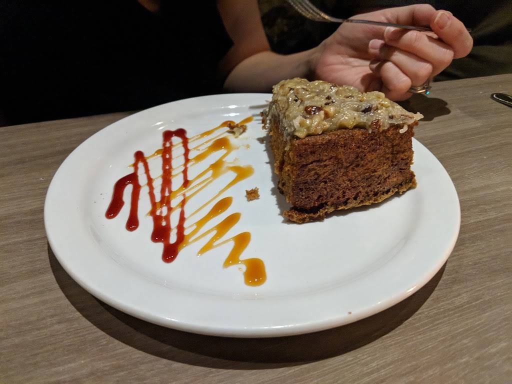 Restaurant Le Vieux Four de Laval | restaurant | 5070 Boulevard Lévesque E, Laval, QC H7C 1N1, Canada | 4506617711 OR +1 450-661-7711