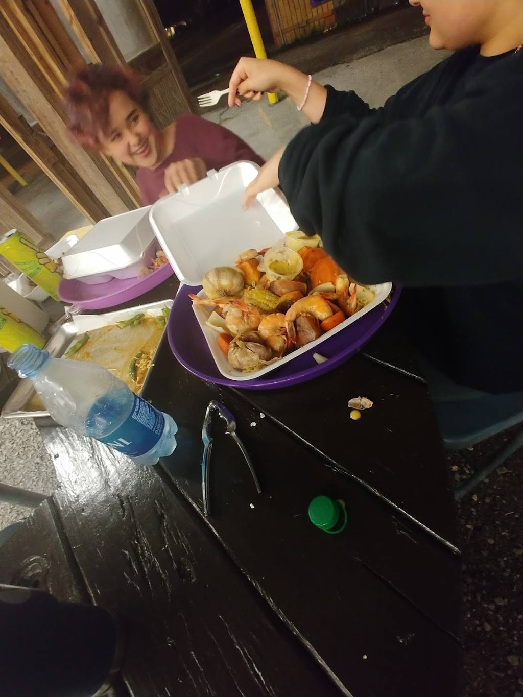 Cody Bs -The Market | restaurant | 8134 LA-23, Belle Chasse, LA 70037, USA | 5044195536 OR +1 504-419-5536