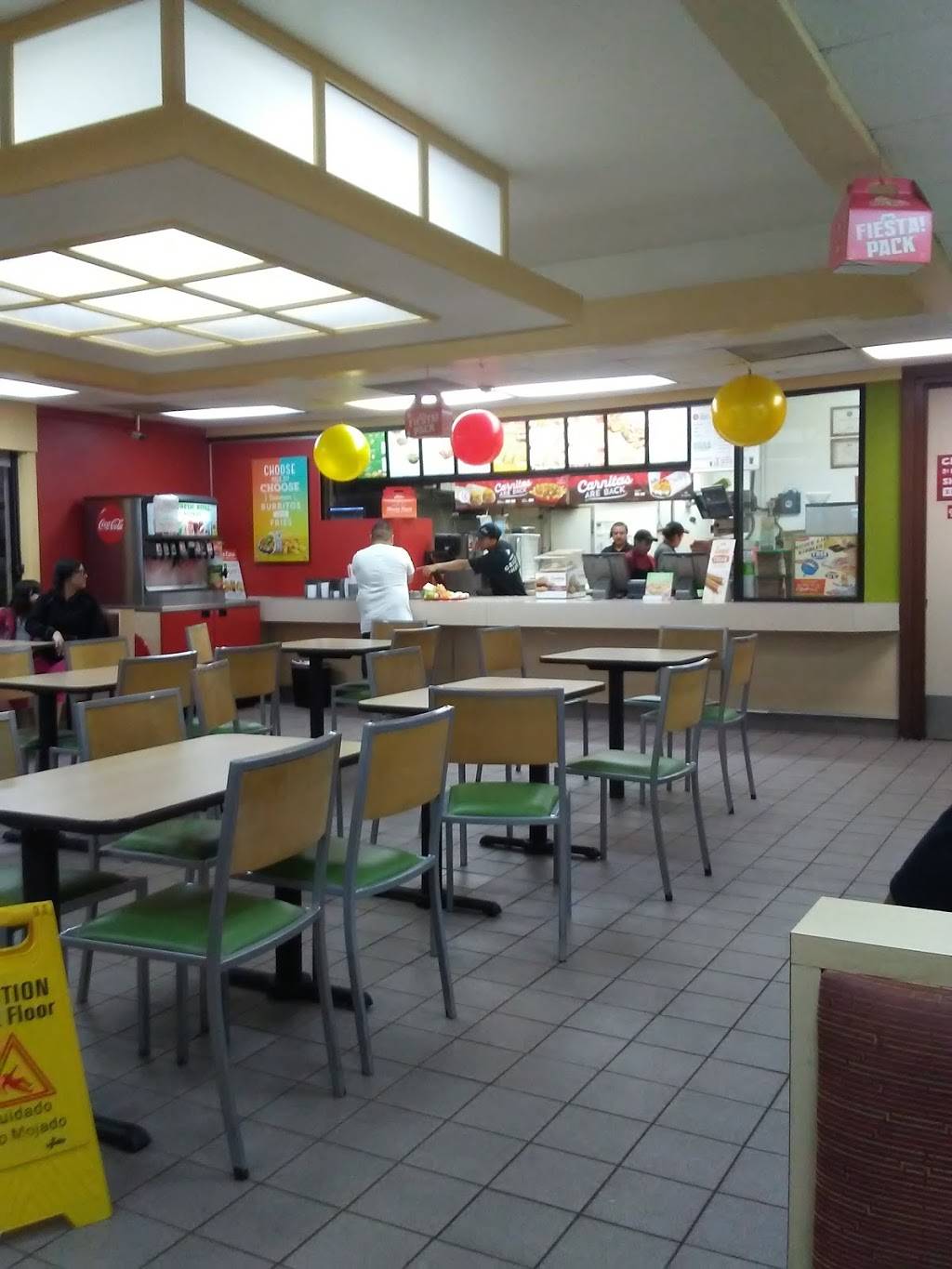 Del Taco | meal takeaway | 2841 W Warner Ave, Santa Ana, CA 92704, USA | 7149570900 OR +1 714-957-0900