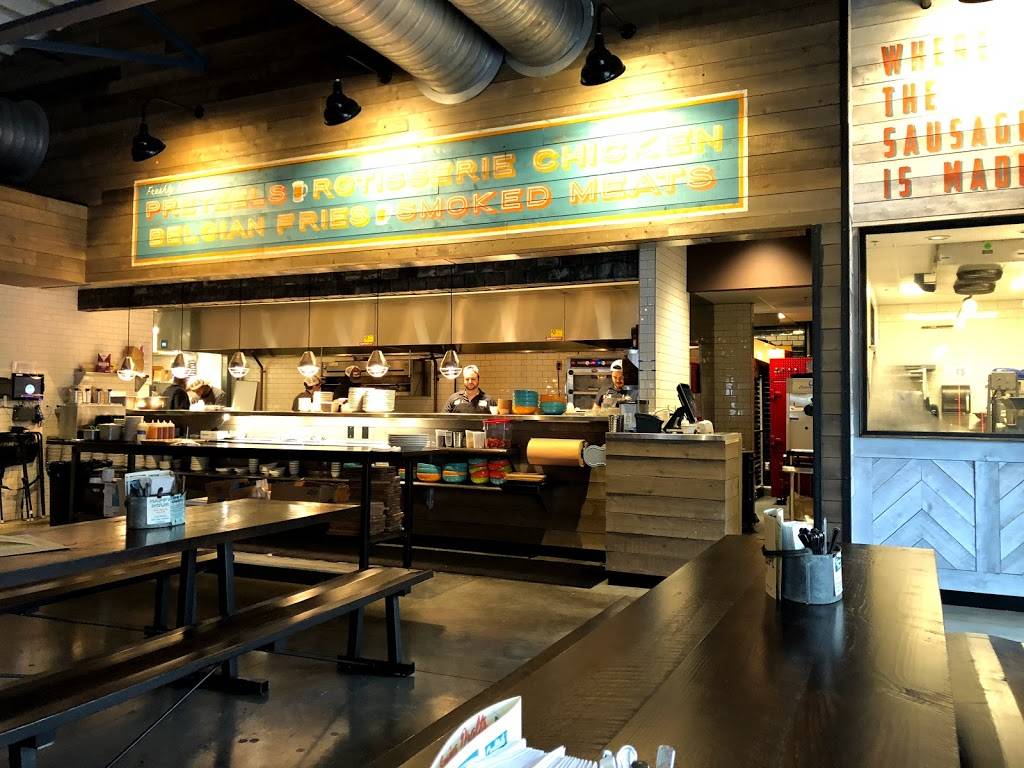 Von Elrods Beer Hall & Kitchen | restaurant | 1004 4th Ave N, Nashville, TN 37219, USA | 6158661620 OR +1 615-866-1620