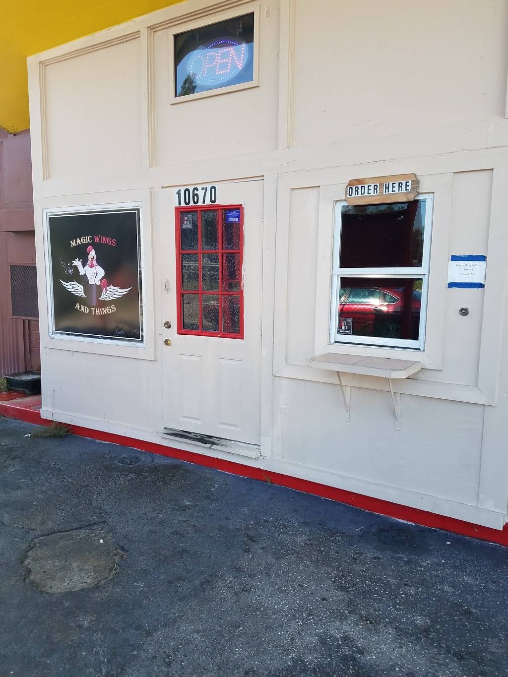 Magic Wings | restaurant | 10670 Biscayne Blvd, Jacksonville, FL 32218, USA | 9046194983 OR +1 904-619-4983