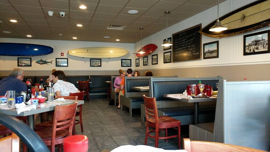 Atlantic Grille | restaurant | 91 Aquidneck Ave, Middletown, RI 02842, USA | 4018494440 OR +1 401-849-4440