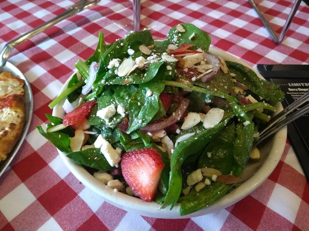 Grimaldis Pizzeria | restaurant | 12848 Queensbury Ln #101, Houston, TX 77024, USA | 7134633730 OR +1 713-463-3730