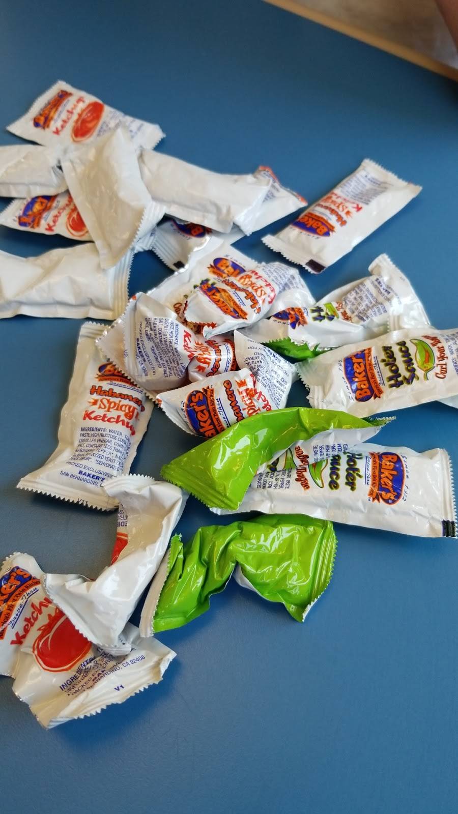 Bakers Drive-Thru | restaurant | 1300 Blaine Street, Riverside, CA 92507, USA | 9098845233 OR +1 909-884-5233