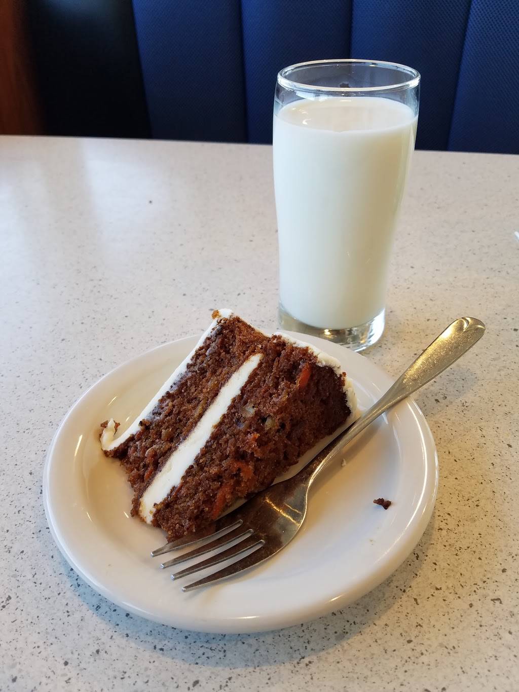 Russ Restaurant | restaurant | 2750 28th St SE, Grand Rapids, MI 49512, USA | 6169498631 OR +1 616-949-8631