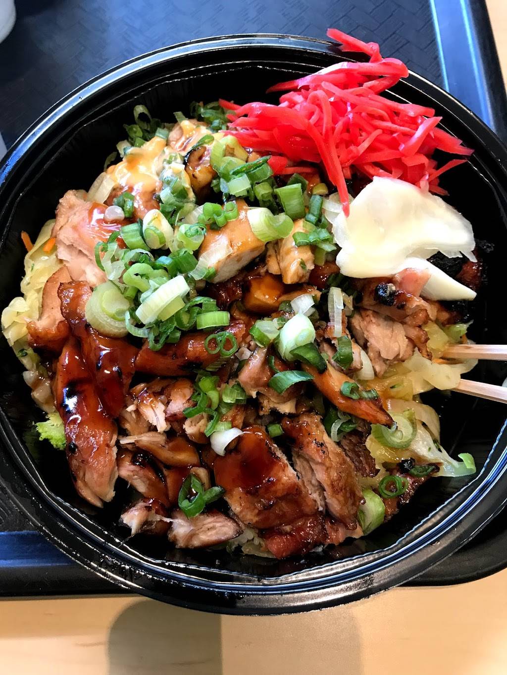 Hana Grill | restaurant | 15301 Ventura Blvd # P14, Sherman Oaks, CA 91403, USA | 8189057312 OR +1 818-905-7312