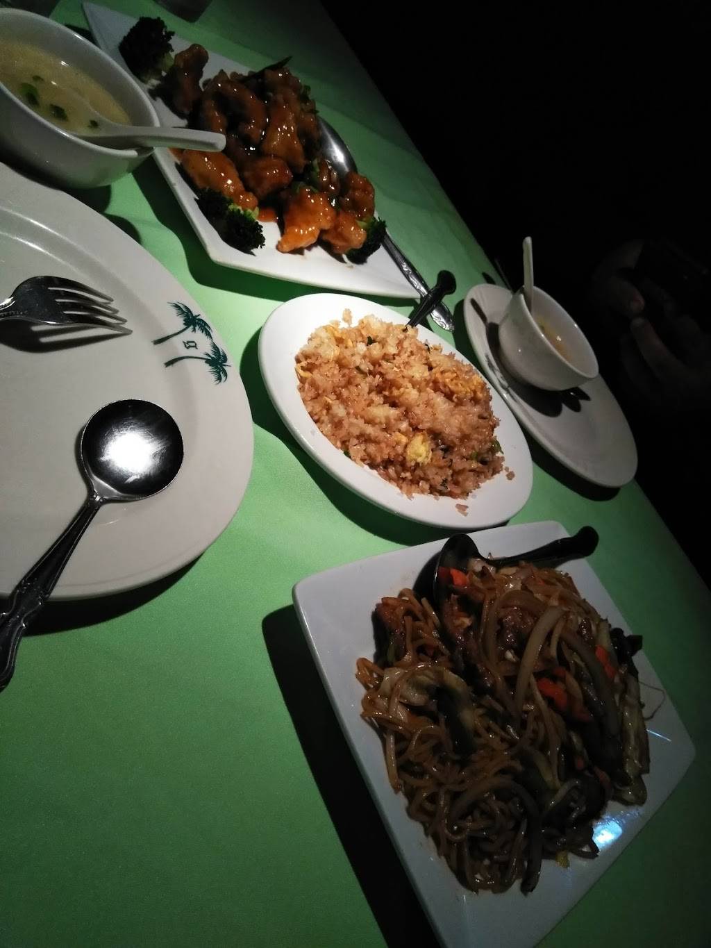 Shangri-La Asian Bistro & Bar | restaurant | 2217 Ashe Rd, Bakersfield, CA 93309, USA | 6614731426 OR +1 661-473-1426