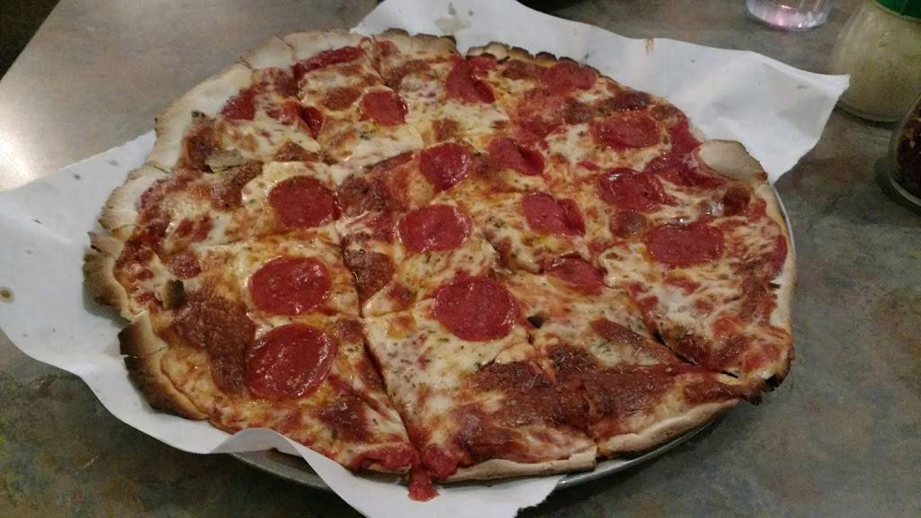 Drags Restaurant & Roman Lounge | restaurant | 511 S N Main St, Rice Lake, WI 54868, USA | 7152344961 OR +1 715-234-4961