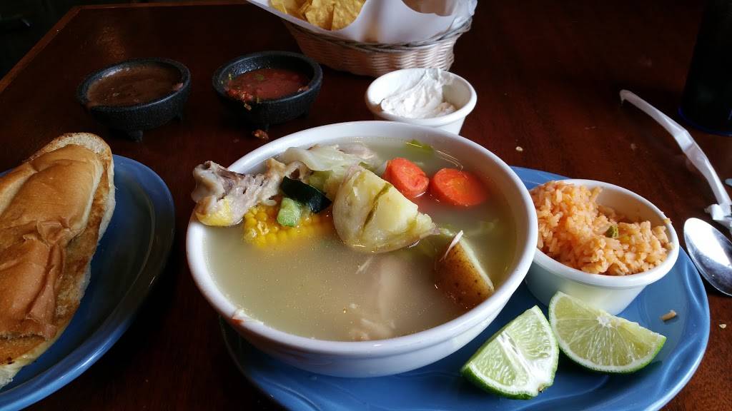 Real De Minas Mexican Grill | restaurant | 15795 E Briarwood Cir, Aurora, CO 80016, USA | 3037662207 OR +1 303-766-2207