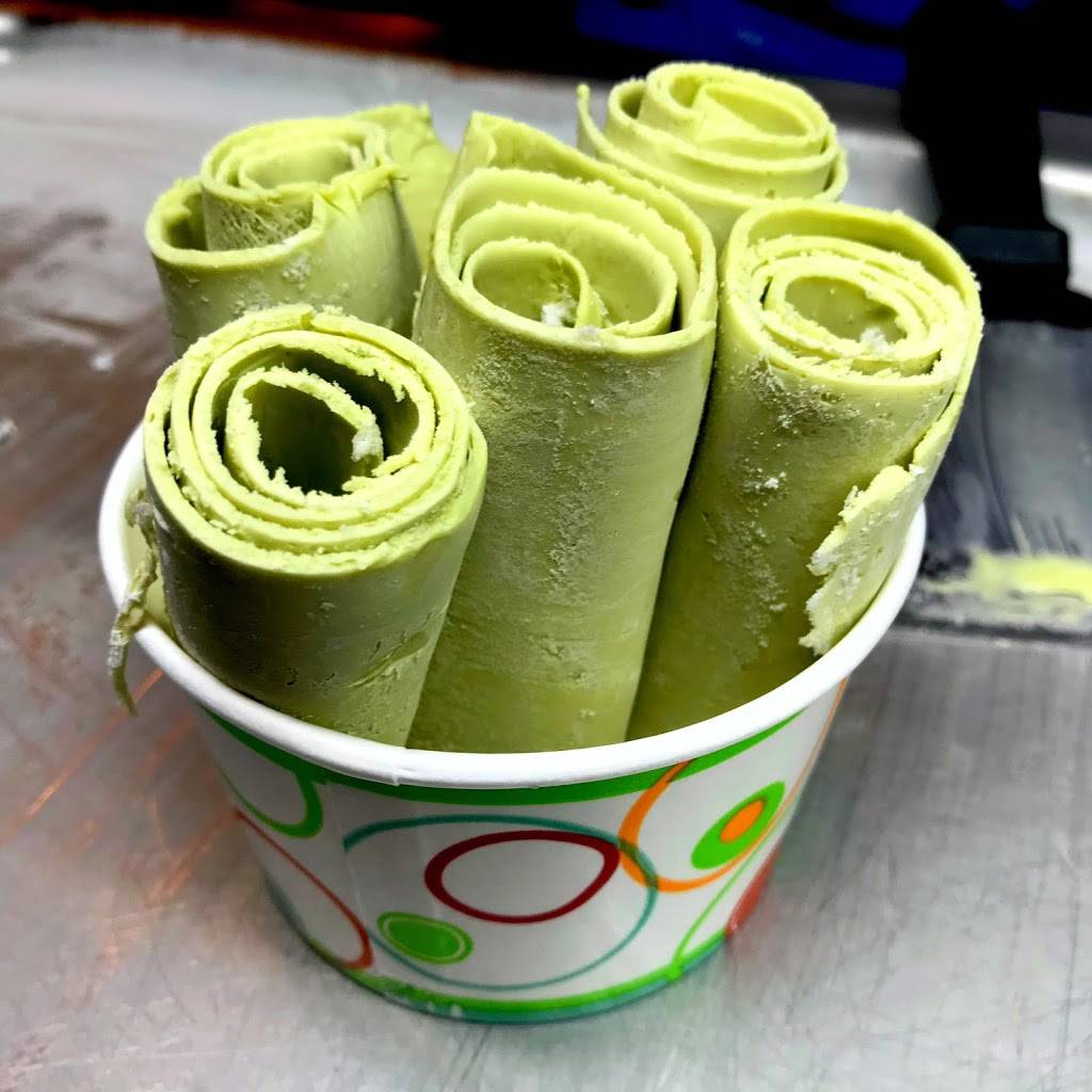 How We Roll Ice Cream | restaurant | 6311, 104 S Church St, Visalia, CA 93291, USA | 5598023277 OR +1 559-802-3277