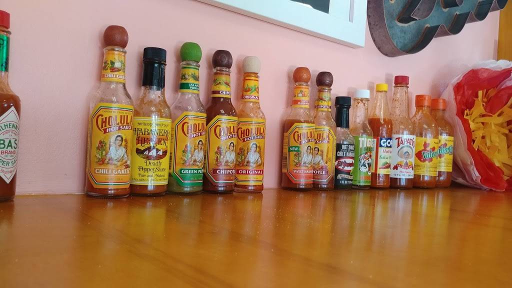 Luchador Tacos | restaurant | 3 Nichol St, South Paris, ME 04281, USA | 2074610207 OR +1 207-461-0207